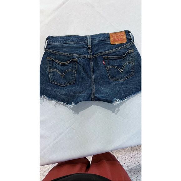 Levi's Women's Cutoff 501 Cotton Denim Jean Shorts Blue Dark Wash Size 24 - Picture 7 of 9